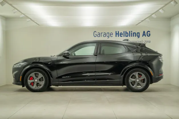 Ford Mustang Mach-E Extended AWD