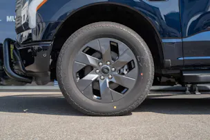 Ford F-150 Lightning DKab.Pick-up 98 kWh Lariat Launch Edition