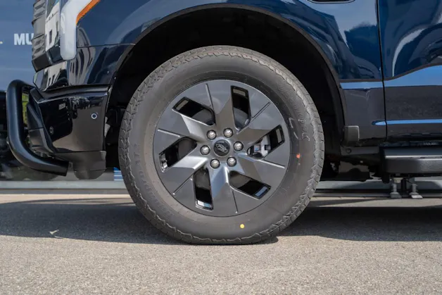Ford F-150 Lightning DKab.Pick-up 98 kWh Lariat Launch Edition