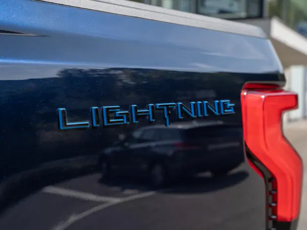 Ford F-150 Lightning DKab.Pick-up 98 kWh Lariat Launch Edition