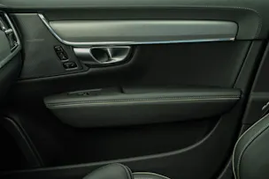 Volvo V90 2.0 T8 TE Ultimate Dark eAWD