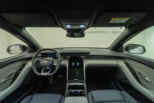 Ford Explorer Extended Range Premium AWD