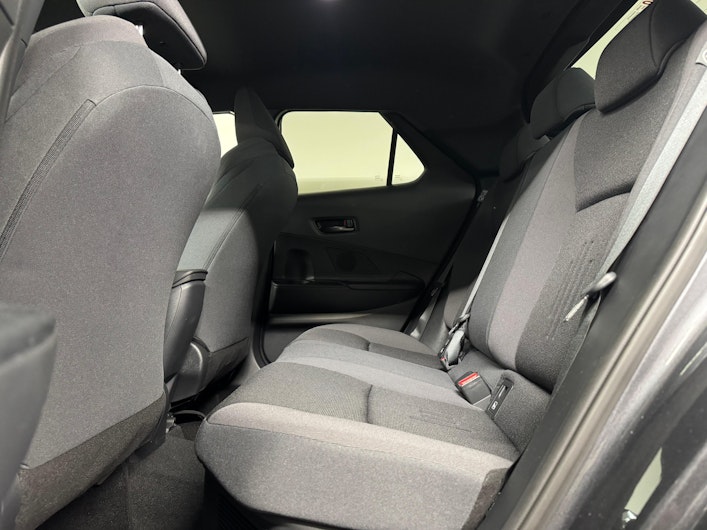 Vehicle image TOYOTA C-HR