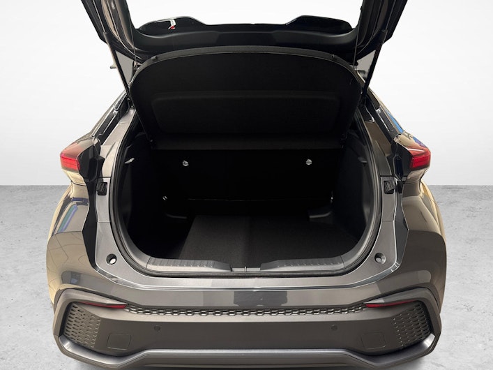 Vehicle image TOYOTA C-HR