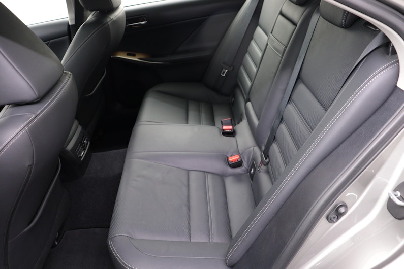 Vehicle image LEXUS IS