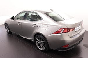 Vehicle image LEXUS IS 300h Excellence