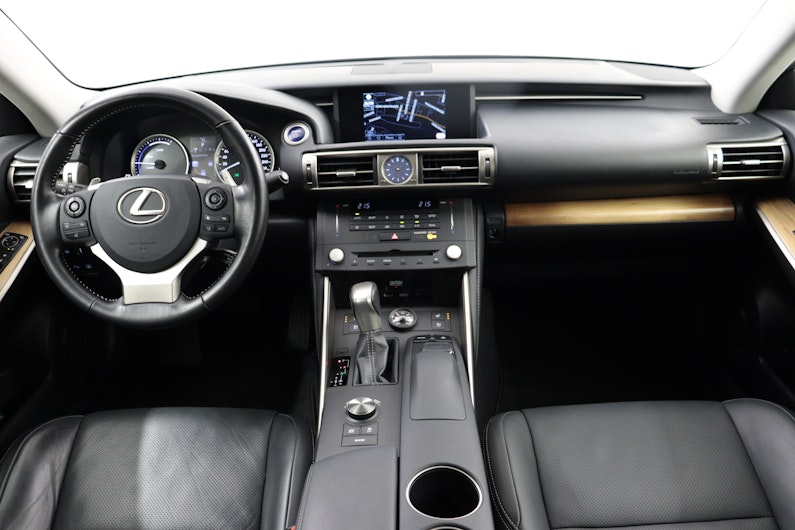 Vehicle image LEXUS IS