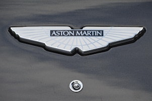 Vehicle image ASTON MARTIN Vanquish S 6.0 V12