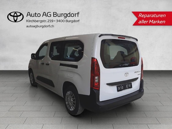 Vehicle image 2 Vehicle image 2