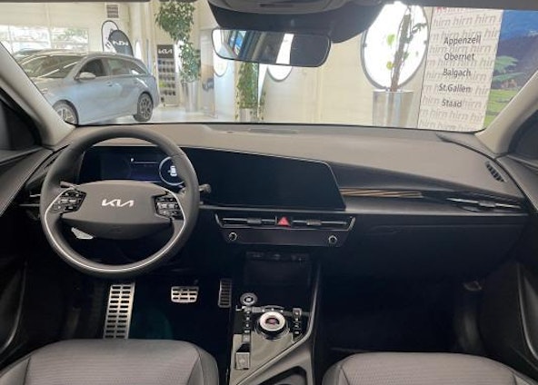 Vehicle image 5 Vehicle image 5