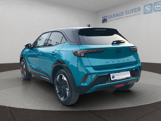 Vehicle image 23