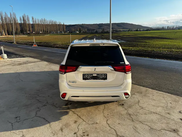 Mitsubishi Outlander 2.4 PHEV Value Diamond+