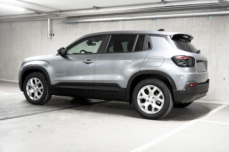 Vehicle image JEEP AVENGER