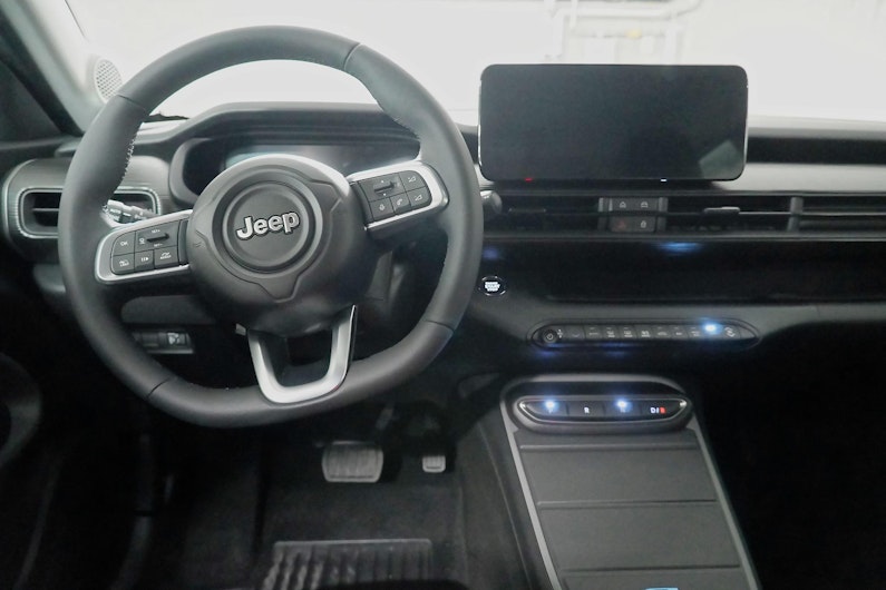 Vehicle image JEEP AVENGER