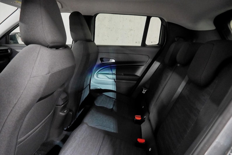 Vehicle image JEEP AVENGER