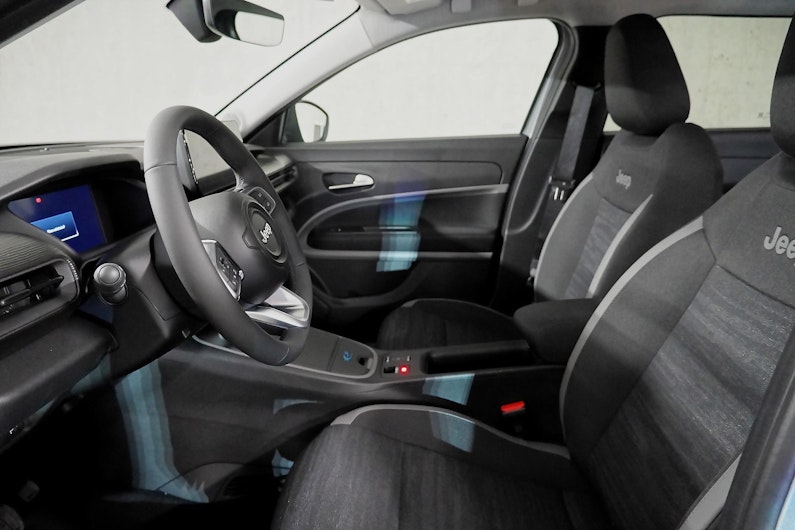 Vehicle image JEEP AVENGER