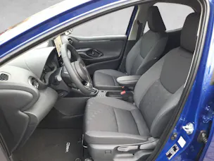 Toyota Yaris 1.5 VVT-i HSD Trend