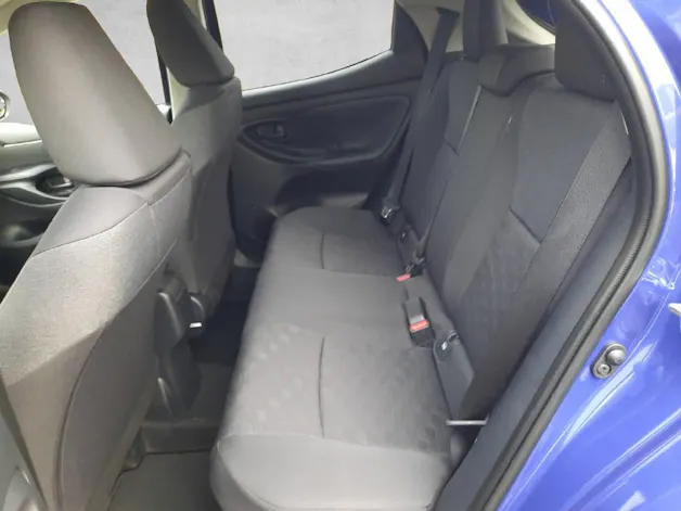 Toyota Yaris 1.5 VVT-i HSD Trend