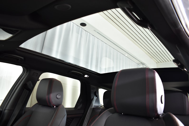 Vehicle image LAND ROVER DISCOVERY SPORT