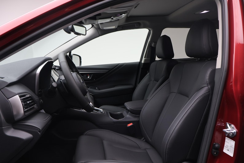 Vehicle image SUBARU OUTBACK