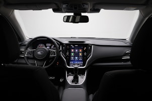 Vehicle image SUBARU Outback 2.5i 30th Anniversary Edition