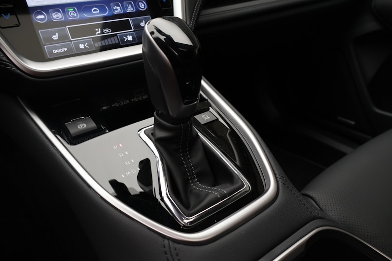 Vehicle image SUBARU OUTBACK