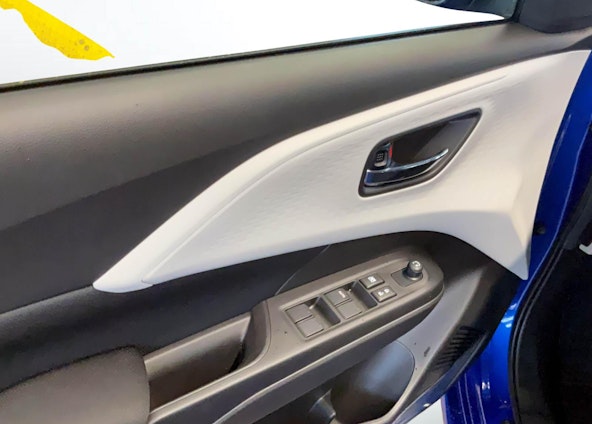 Vehicle image 4 Vehicle image 4