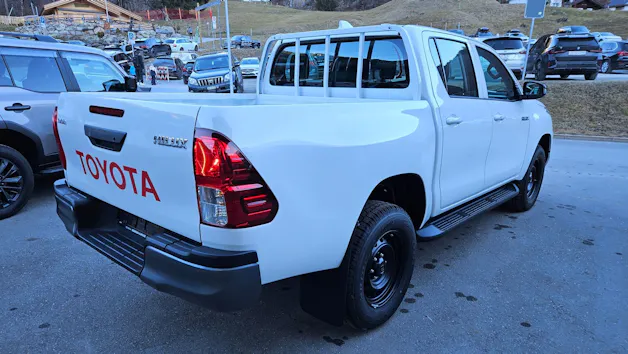 Toyota Hilux Double Cab.-Pick-up 2.8 D-4D 204 Comfort