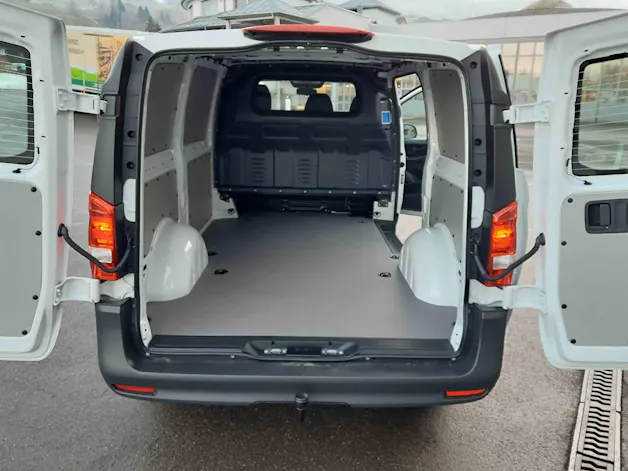 Mercedes-Benz Vito 114 CDI KA PRO L 4x4