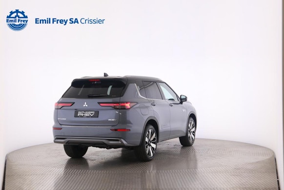 MITSUBISHI Outlander 2.4 PHEV Instyle 4x4 1