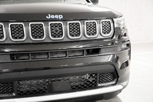 Vehicle image JEEP Compass 1.3 Swiss Altitude 4xe / Leasing 0.00 % !