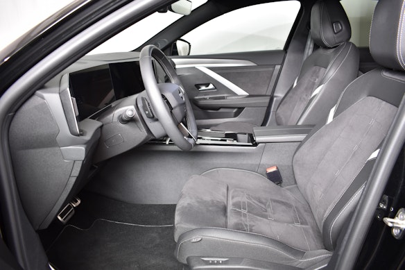 OPEL Astra 1.5 D Swiss Plus 2