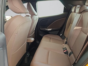 Vehicle image LEXUS LBX 1.5 Hybrid Elegant