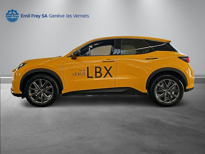 Vehicle image LEXUS LBX