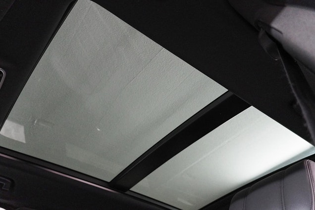 Vehicle image 13 Vehicle image 13