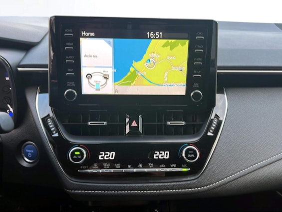 Vehicle image 10 Vehicle image 10