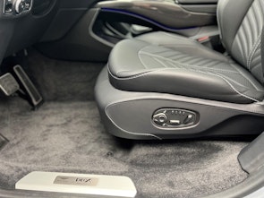 Vehicle image ASTON MARTIN DBX 707 4.0 V8 Bi-Turbo