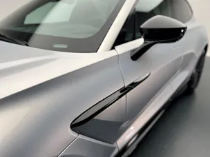 Aston Martin DBX 707 4.0 V8 Bi-Turbo
