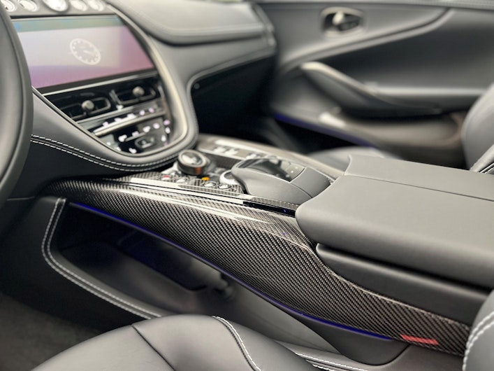 Vehicle image ASTON MARTIN DBX