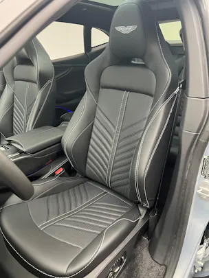 Aston Martin DBX 707 4.0 V8 Bi-Turbo