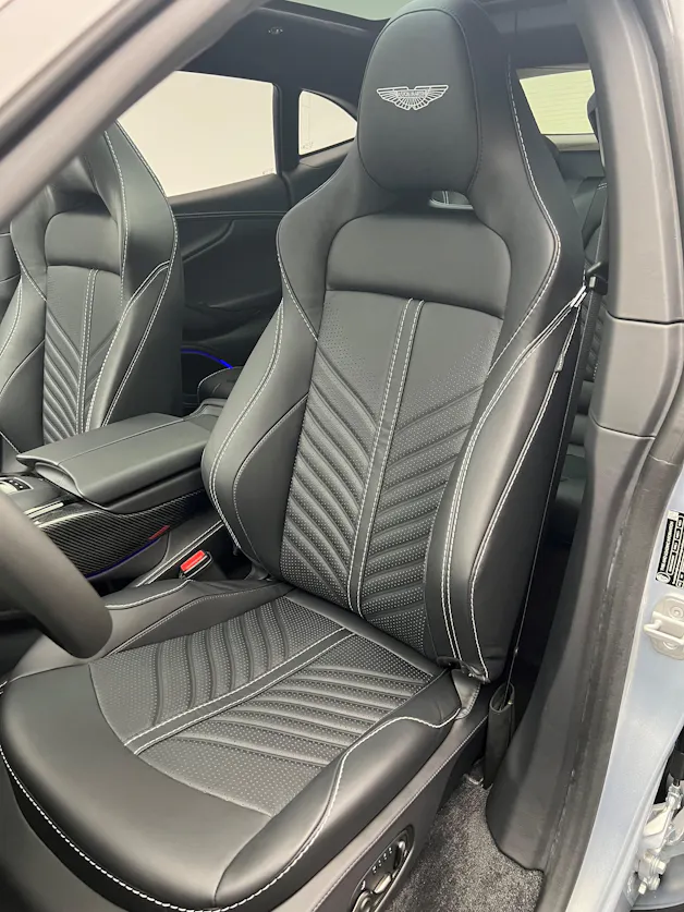Aston Martin DBX 707 4.0 V8 Bi-Turbo