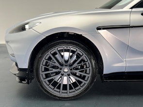 Vehicle image ASTON MARTIN DBX 707 4.0 V8 Bi-Turbo