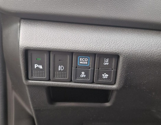 Vehicle image 8 Vehicle image 8