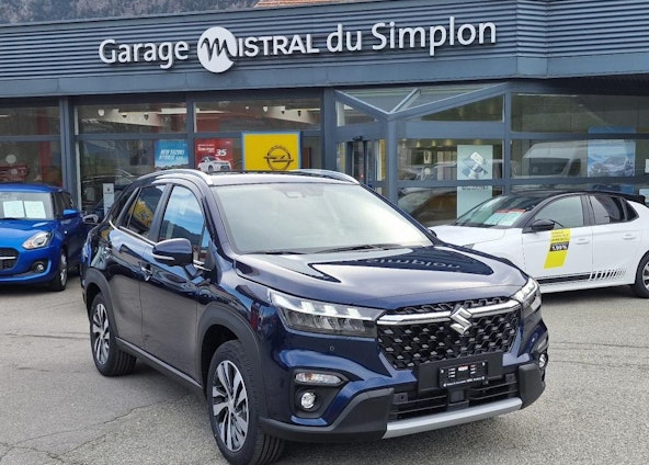 First vehicle image First vehicle image