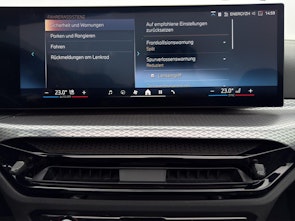 Vehicle image BMW 430i xDrive SAG Cabrio