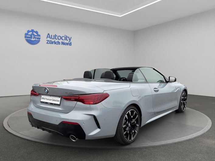 Vehicle image BMW 4 SERIES