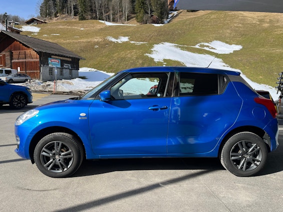 Vehicle image 2 Vehicle image 2