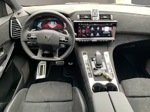 DS Automobiles 7 E-Tense 300 4x4 Ligne Noire