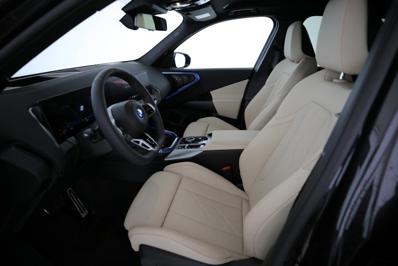 Vehicle image BMW X3