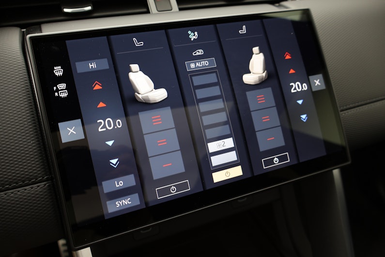 Vehicle image LAND ROVER DISCOVERY SPORT